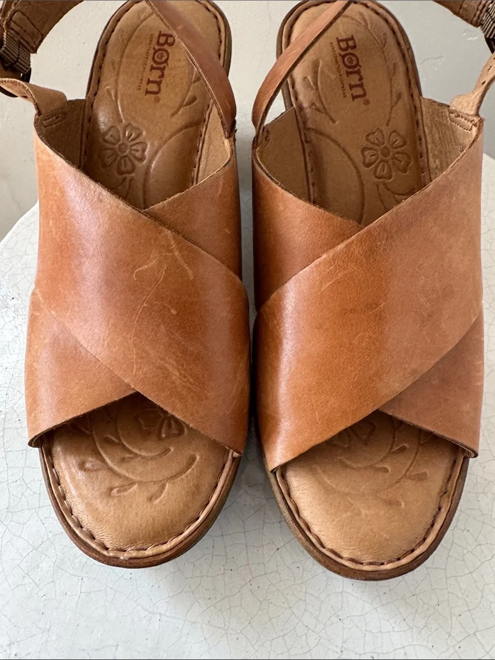 Born Women's Tan Camel Leather Crossover Slingback Sandals Platform Size 10 EUC